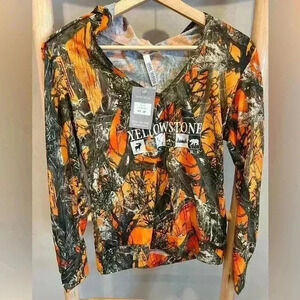 Shore Trendz small Orange Camo Yellowstone Womens Long Sleeve athletic hoodie